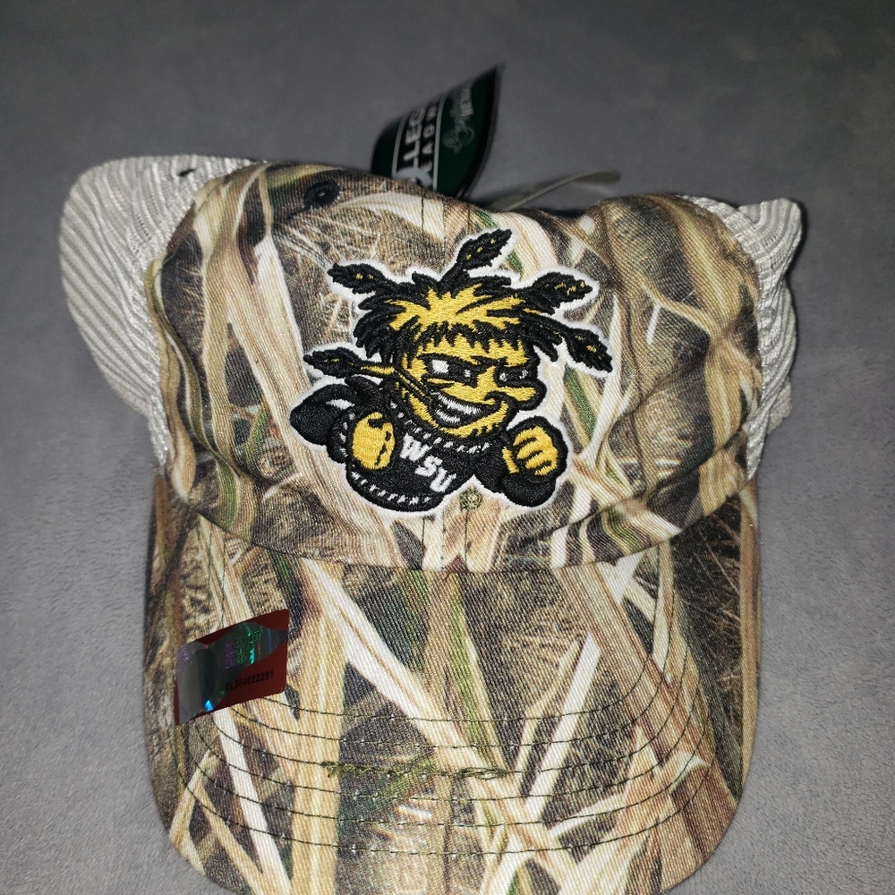 Wichita state shockers hat